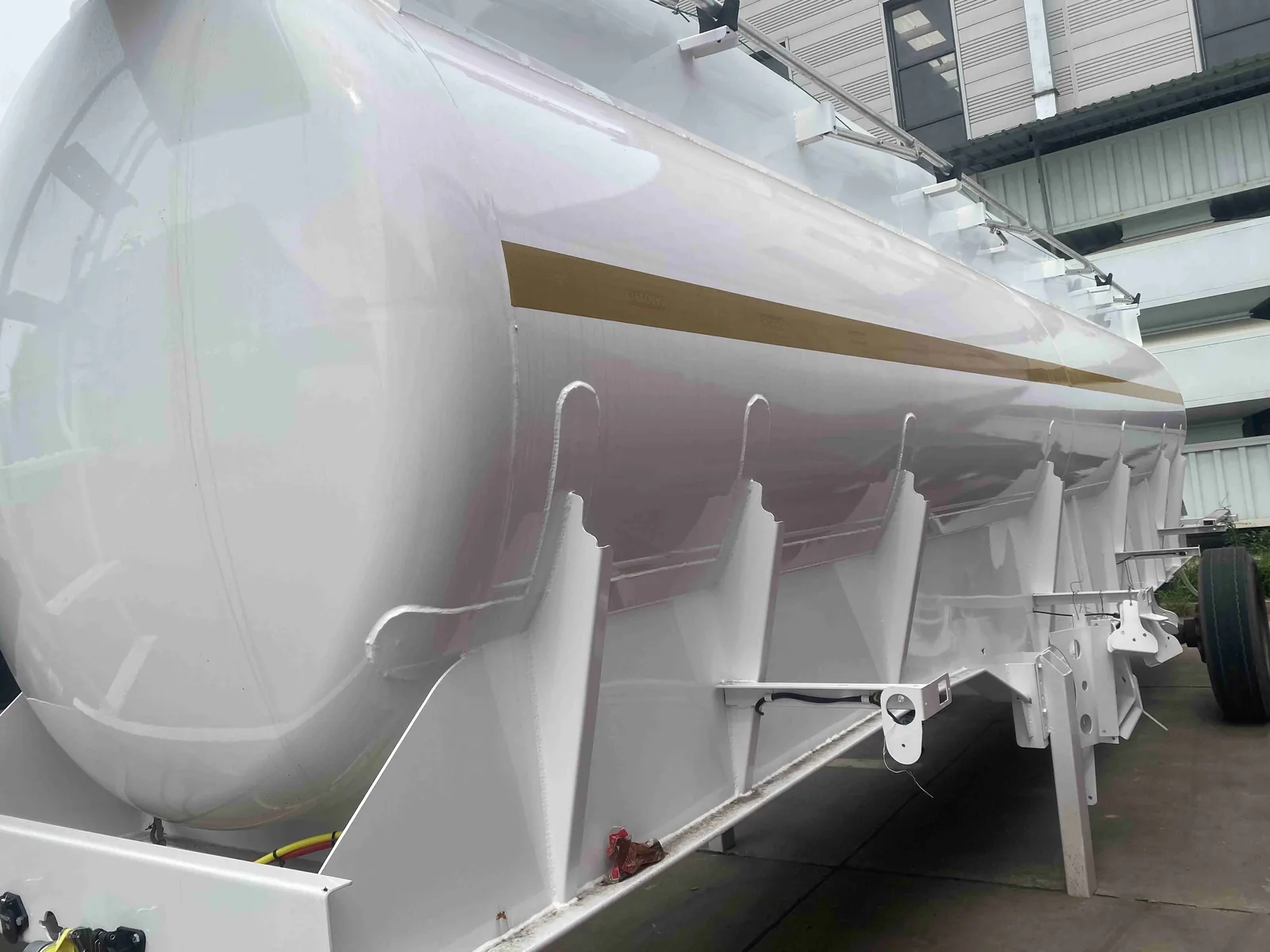 Chemical Tanker Trailer