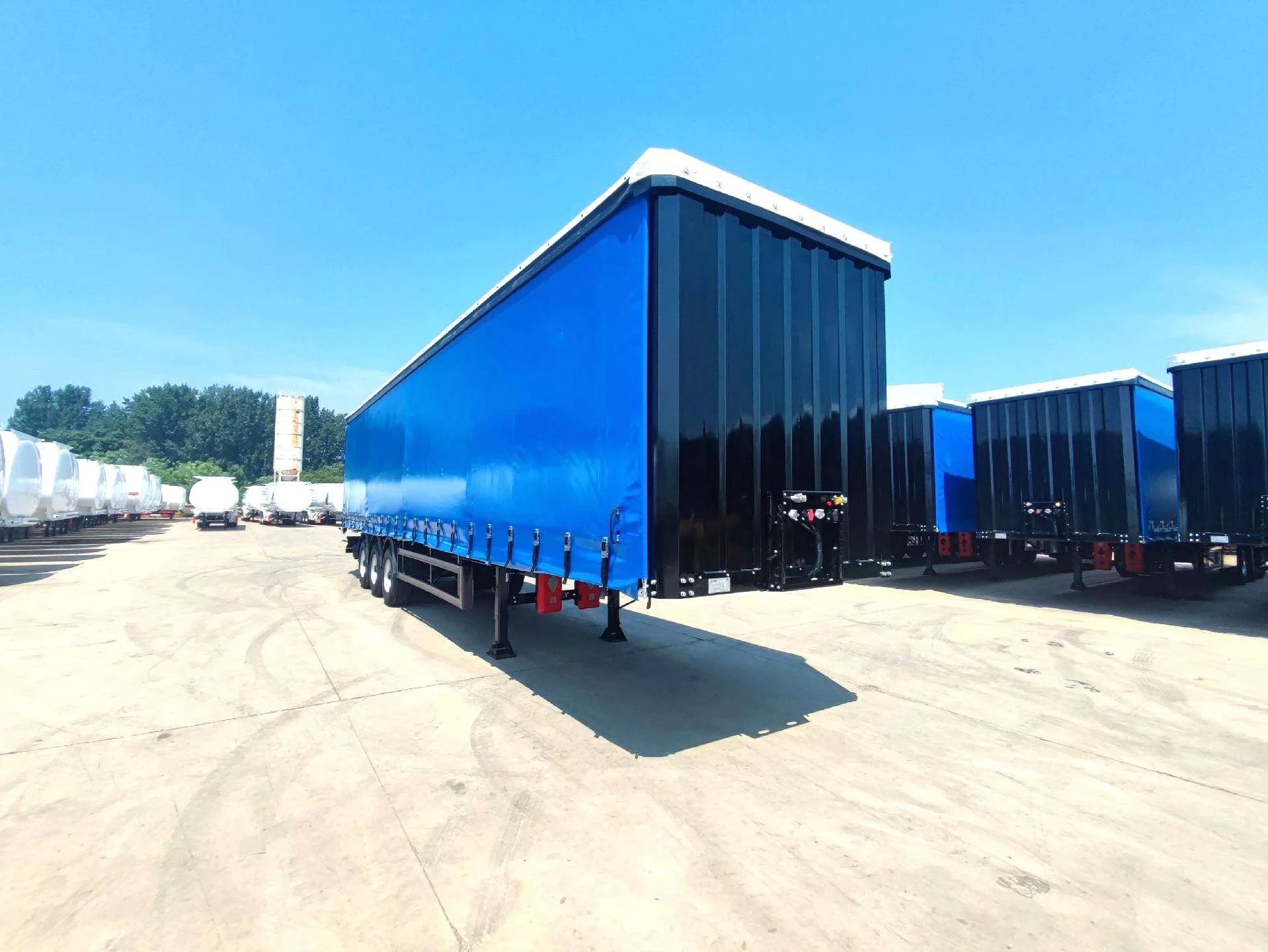 Curtain Side Trailer