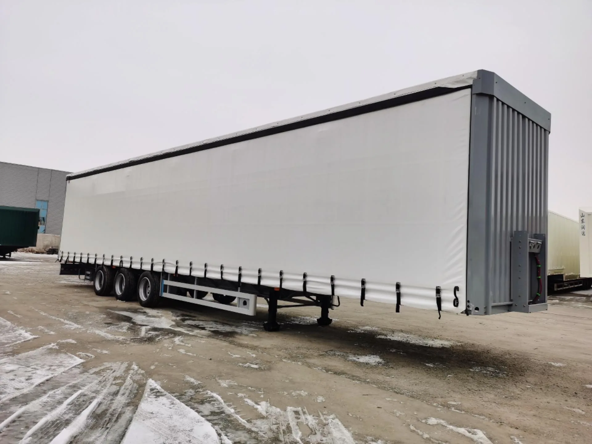 Curtain Side Trailer