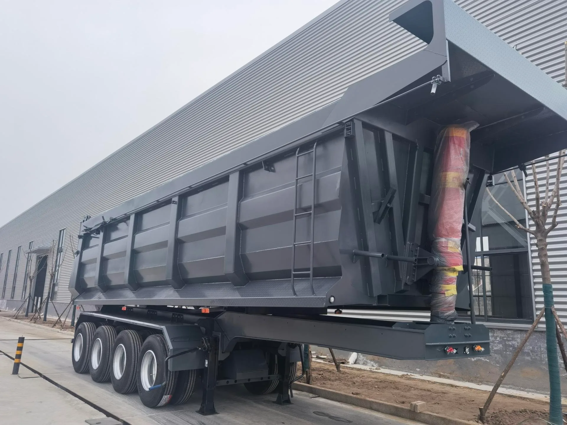 Dump Trailer