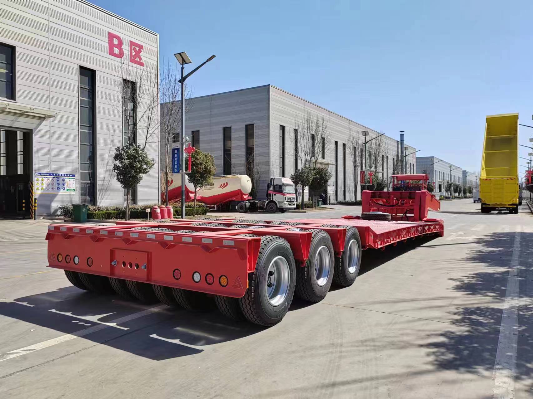 Extendable Flatbed Trailer