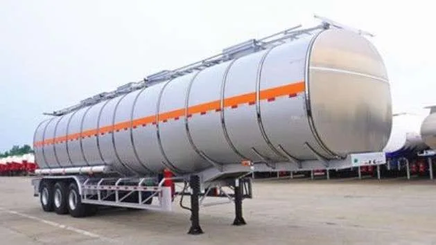 Fuel Tanker Trailer
