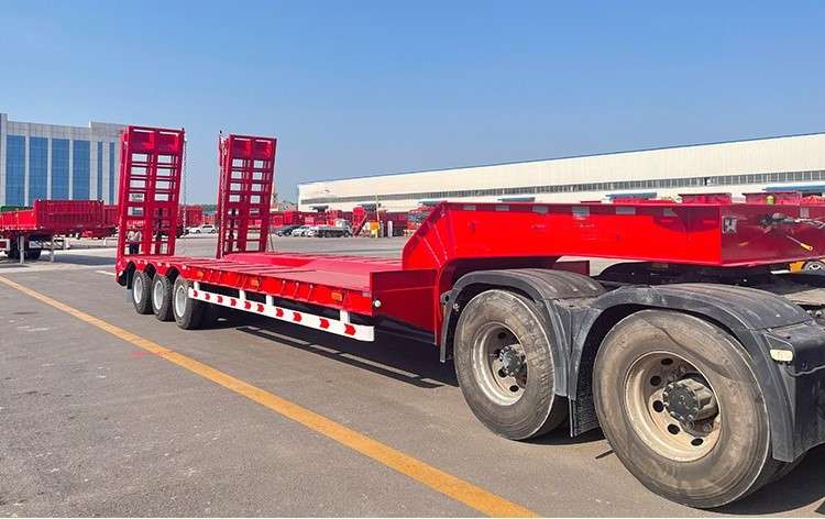 Self-Propelled Modular Trailer (SPMT)